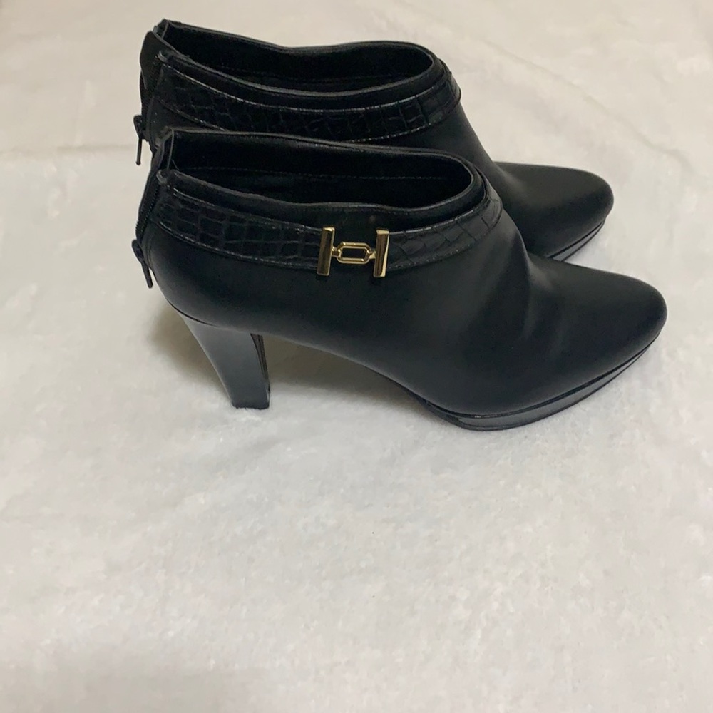 Black East 5th Boots Size 10